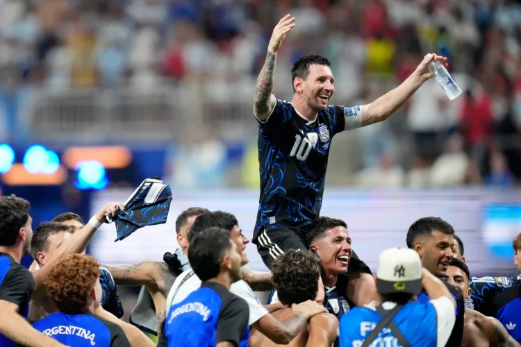 Messi and Argentina rally past England